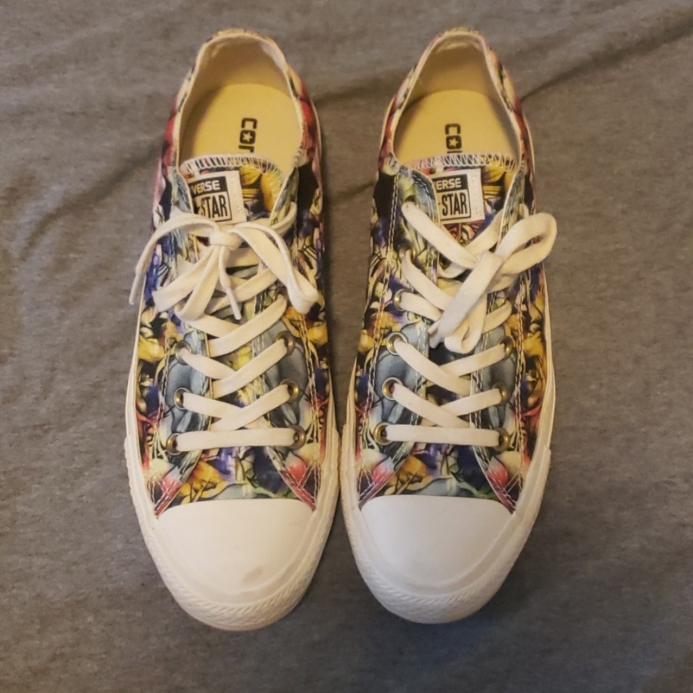 Converse (black floral)